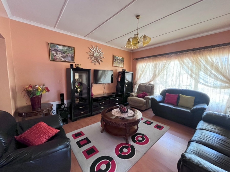 3 Bedroom Property for Sale in Oranjesig Free State